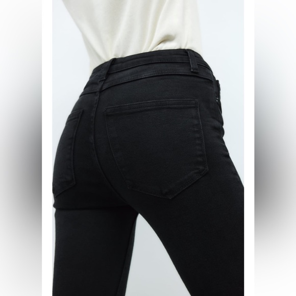 Zara the high waste skinny jeans, size 8, black - Picture 4 of 9